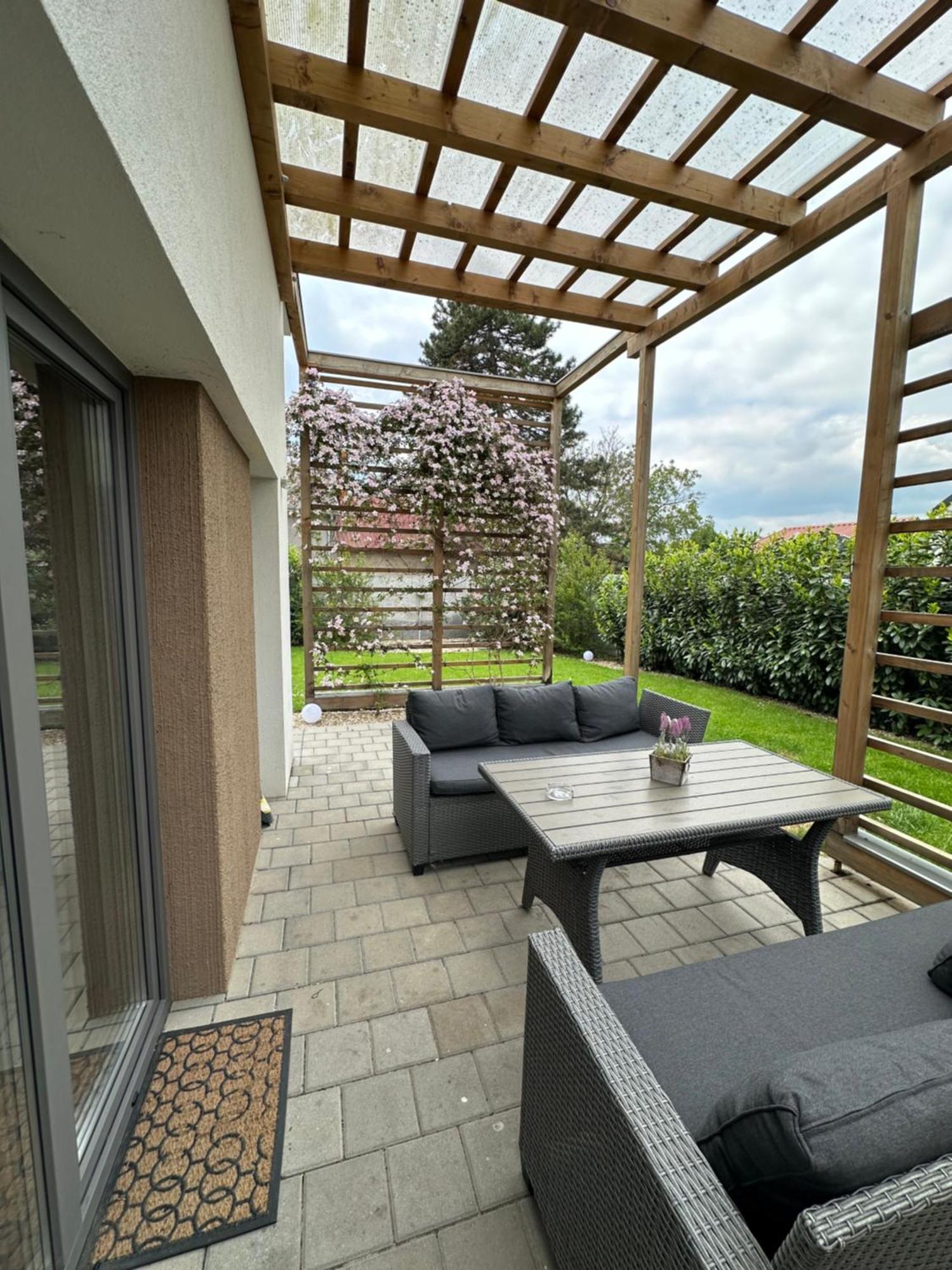 Dream Apartman Levél Exterior foto